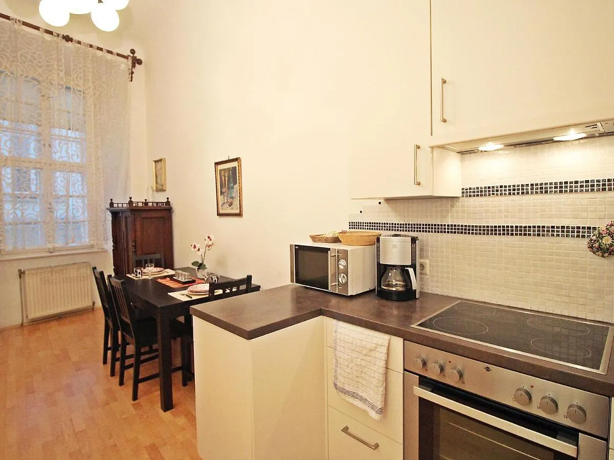 Apartment Judenplatz By Interhome Bécs