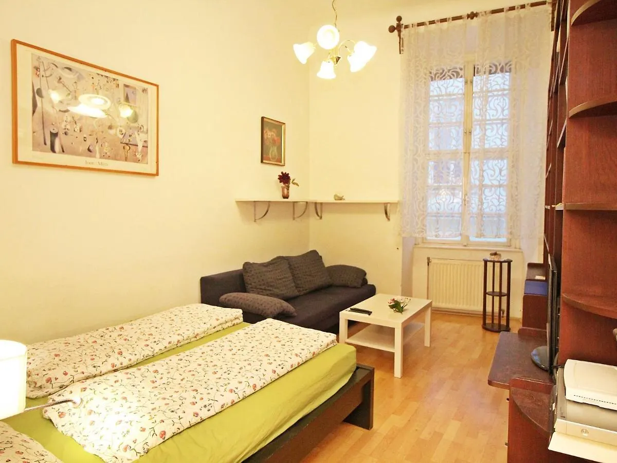 Apartment Judenplatz By Interhome Bécs